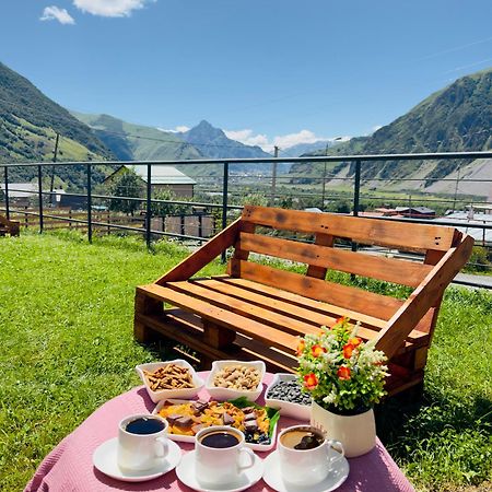 Hotel Chalet Kazbegi Esterno foto